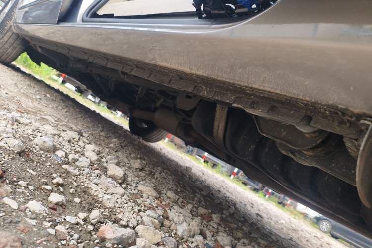 Used Buick GL8 2018 28T Luxury Model China VI Standard Left Side Sill