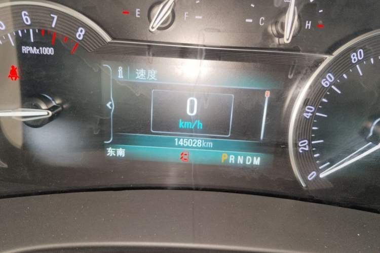 Used Buick GL8 2018 ES 28T Comfort Model China VI Standard Odometer Close Up