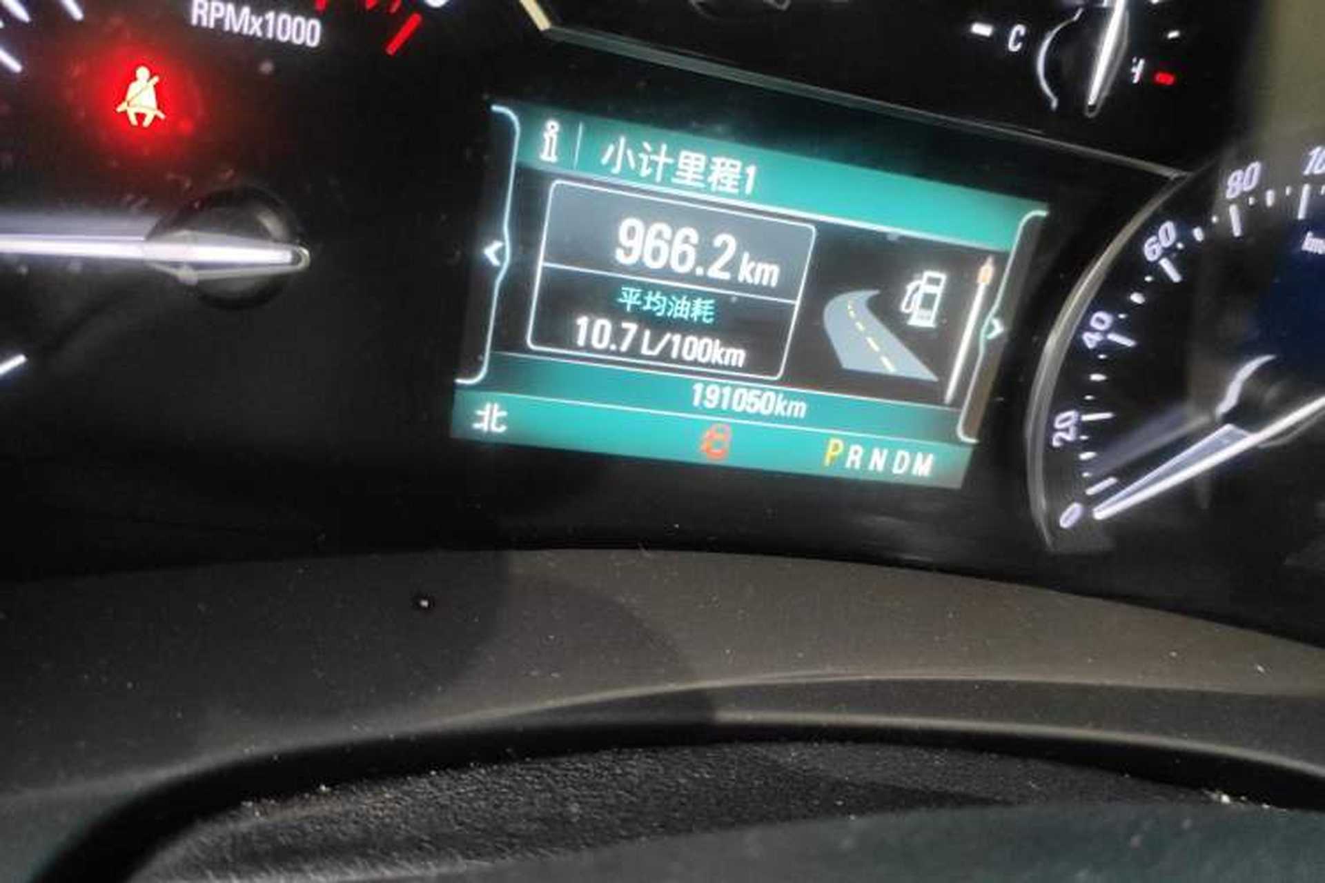 Used Buick GL8 2018 ES 28T Comfort Model China VI Standard Odometer Close Up