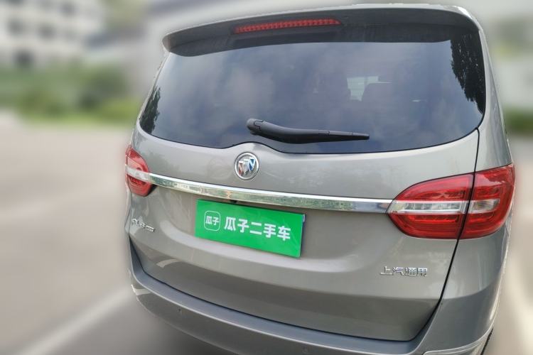 Used Buick GL8 2018 28T Luxury Model China VI Standard Rear