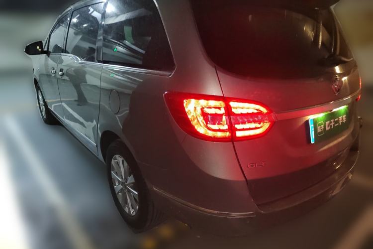 Used Buick GL8 2018 28T Luxury Model China VI Standard Rear Left 45 Deg