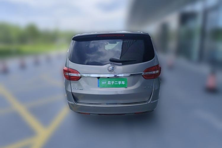 Used Buick GL8 2018 28T Luxury Model China VI Standard Rear