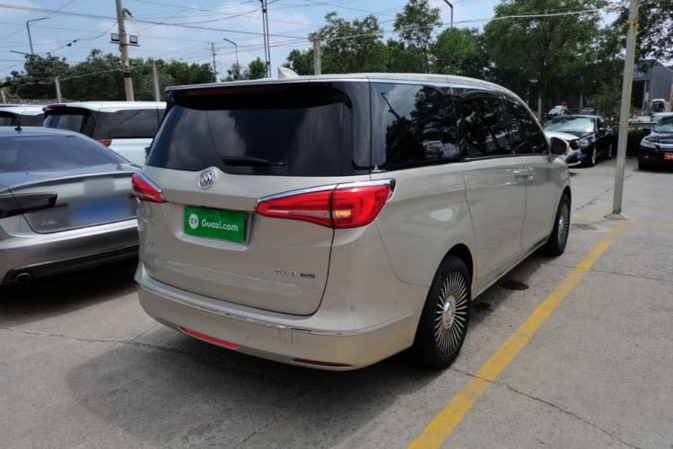 Used Buick GL8 2018 ES 28T Flagship Model China VI Standard Rear Right 45 Deg