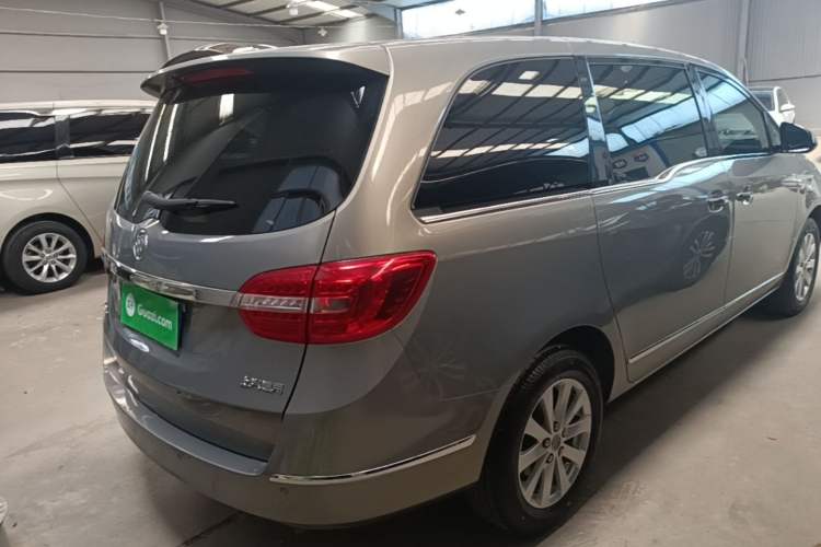 Used Buick GL8 2018 28T Luxury Model China VI Standard Rear Right 45 Deg