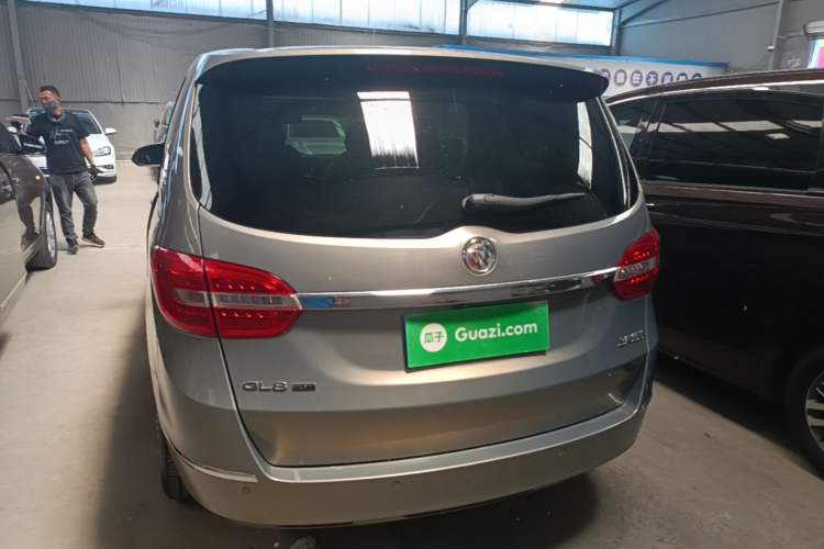 Used Buick GL8 2018 28T Luxury Model China VI Standard Rear