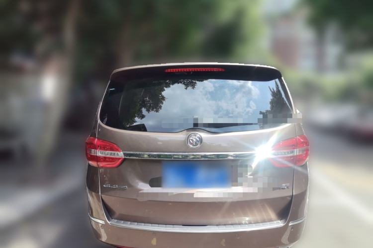 Used Buick GL8 2018 28T Luxury Model China VI Standard Rear