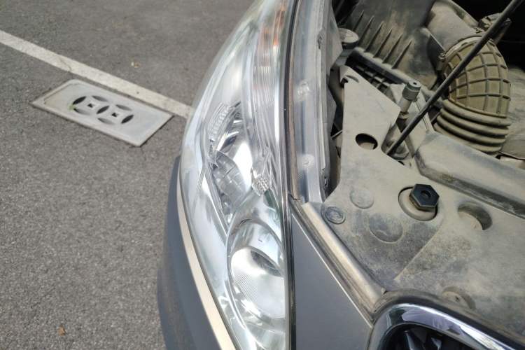 Used Buick GL8 2018 28T Luxury Model China VI Standard Right Front Headlight