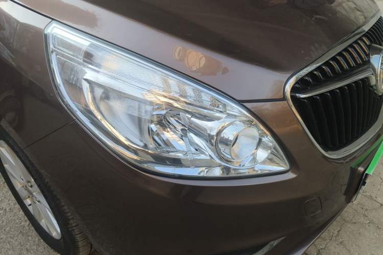 Used Buick GL8 2018 28T Luxury Model China VI Standard Right Front Headlight