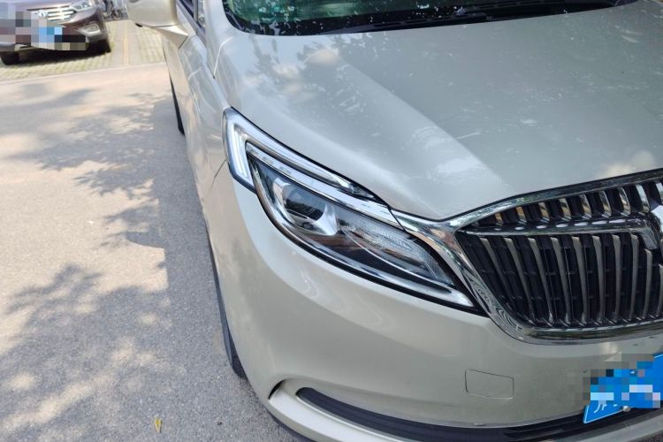 Used Buick GL8 2018 ES 28T Comfort Model China VI Standard Right Front Headlight