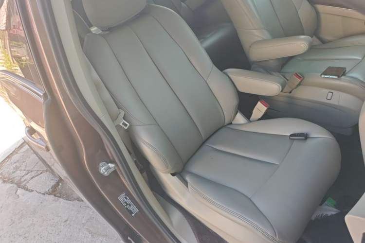 Used Buick GL8 2018 28T Comfort Model China VI Standard Right Front Seat