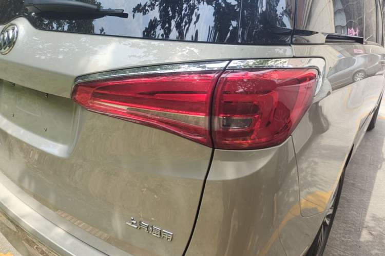 Used Buick GL8 2018 ES 28T Luxury Model China VI Standard Right Rear Taillight