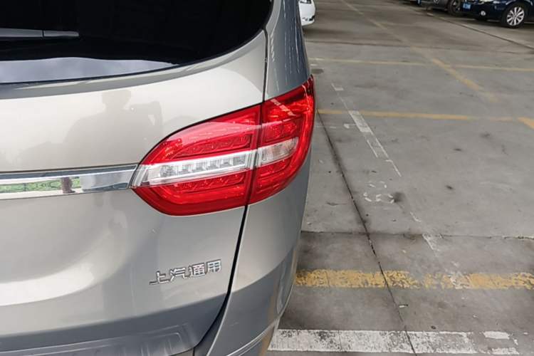 Used Buick GL8 2018 28T Luxury Model China VI Standard Right Rear Taillight
