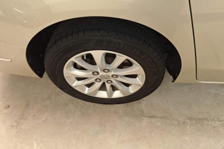 Used Buick GL8 2018 ES 28T Premium Model China VI Standard Right Rear Wheel Hub