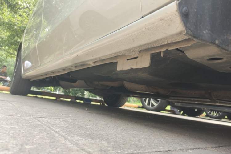Used Buick GL8 2018 ES 28T Luxury Model China VI Standard Right Side Sill