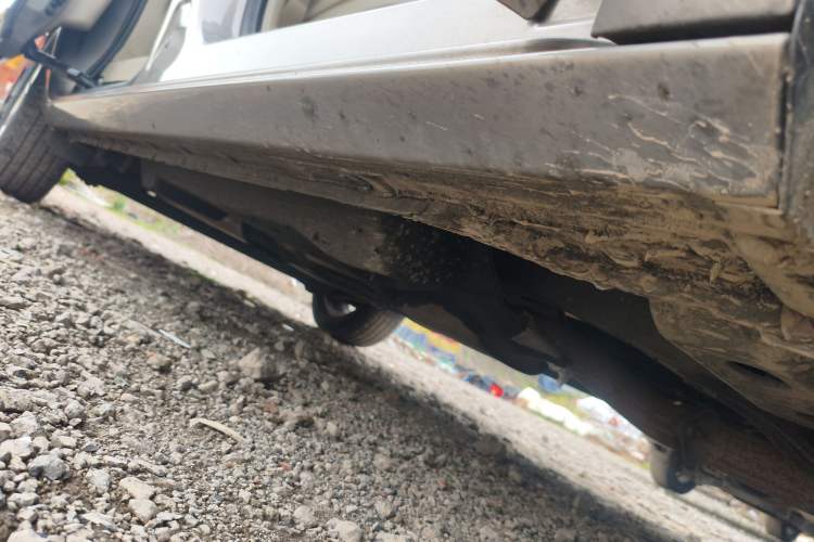 Used Buick GL8 2018 28T Luxury Model China VI Standard Right Side Sill