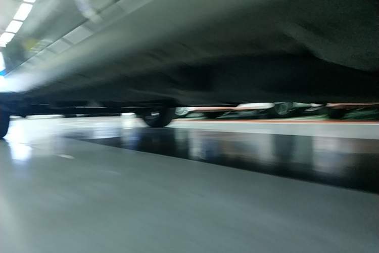 Used Buick GL8 2018 28T Comfort Model China VI Standard Right Side Sill