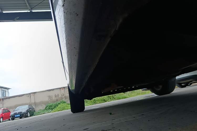 Used Buick GL8 2018 28T Luxury Model China VI Standard Right Side Sill