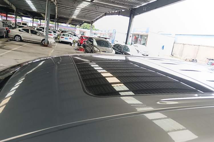 Used Buick GL8 2018 28T Luxury Model China VI Standard Roof