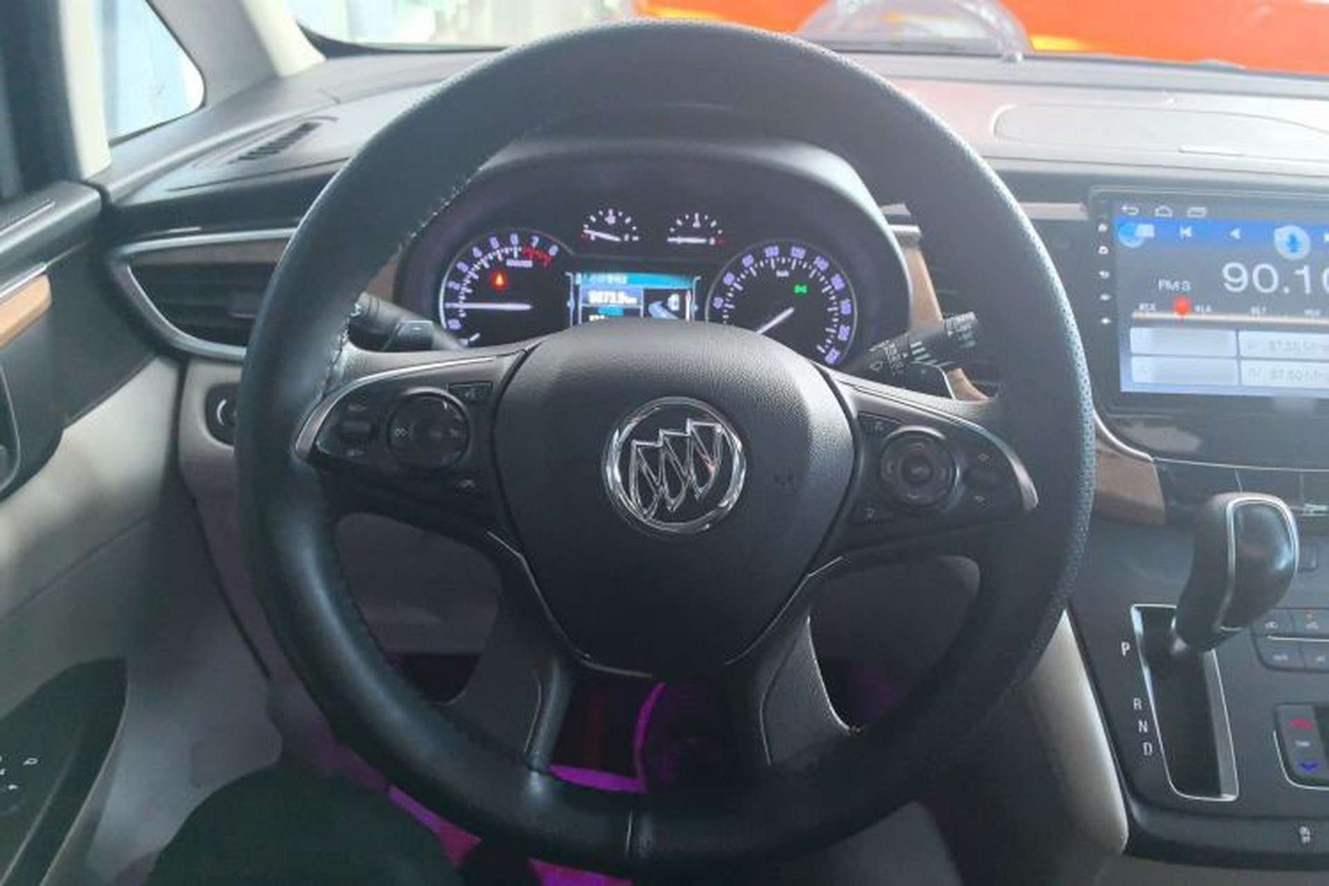 Used Buick GL8 2018 ES 28T Comfort Model China VI Standard Steering Wheel