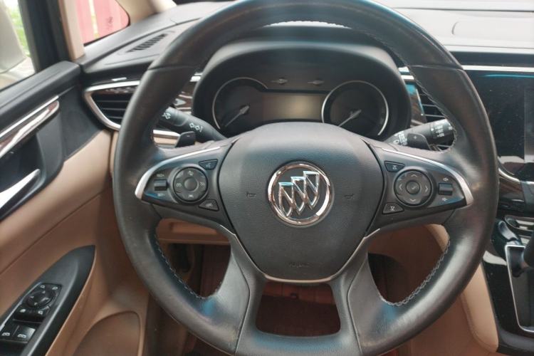 Used Buick GL8 2018 ES 28T Flagship Model China VI Standard Steering Wheel