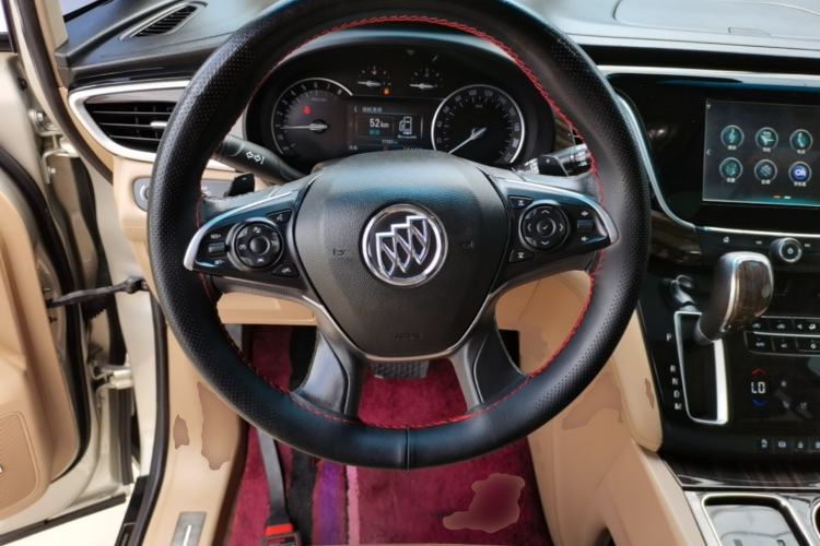 Used Buick GL8 2018 ES 28T Flagship Model China VI Standard Steering Wheel