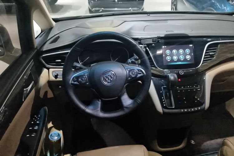 Used Buick GL8 2018 ES 28T Luxury Model China VI Standard Steering Wheel