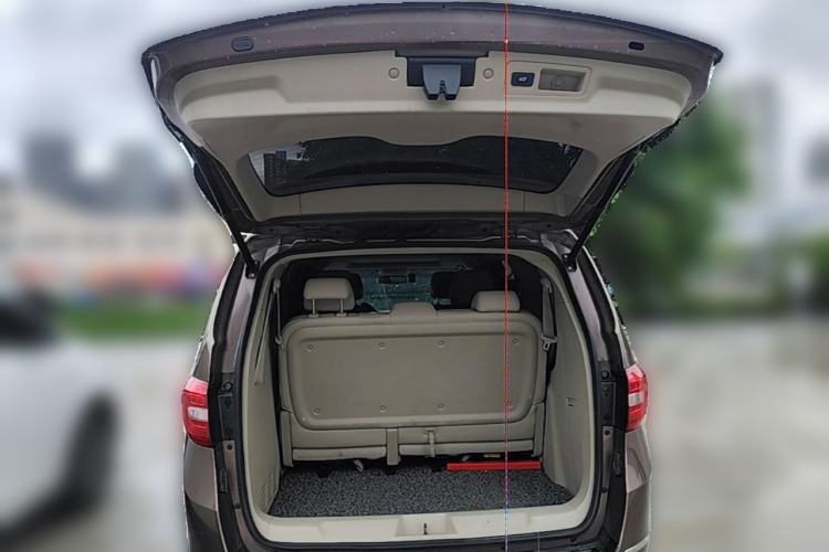 Used Buick GL8 2018 28T Luxury Model China VI Standard Trunk