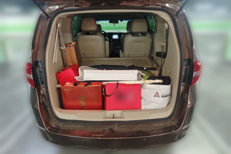 Used Buick GL8 2018 28T Luxury Model China VI Standard Trunk