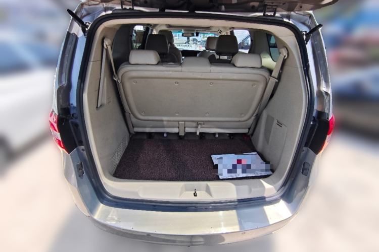 Used Buick GL8 2018 28T Luxury Model China VI Standard Trunk