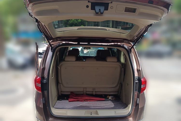 Used Buick GL8 2018 28T Luxury Model China VI Standard Trunk