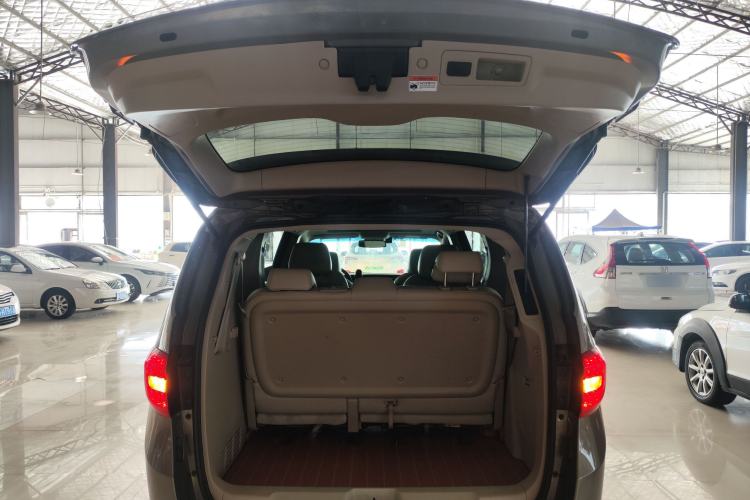 Used Buick GL8 2018 28T Prestige Version China VI Standard Trunk