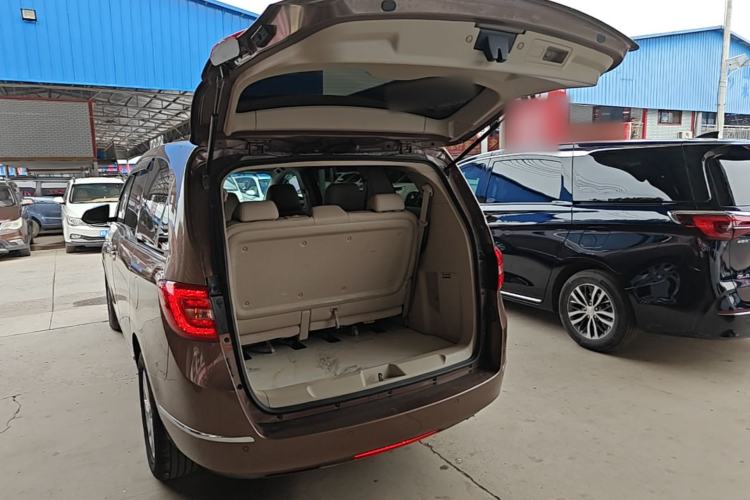 Used Buick GL8 2018 28T Luxury Model China VI Standard Trunk