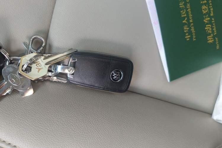 Used Buick GL8 2018 28T Luxury Model China VI Standard Vehicle Key
