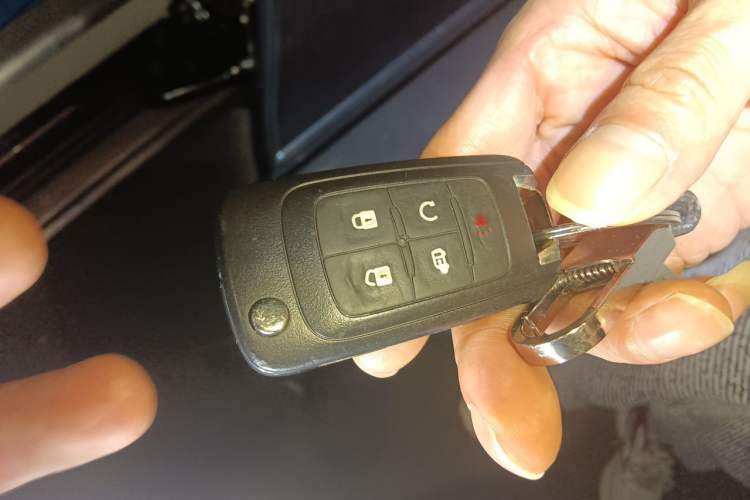 Used Buick GL8 2018 28T Luxury Model China VI Standard Vehicle Key