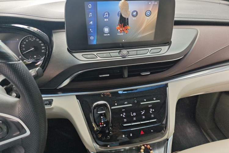 Used Buick GL8 2020 Land Cruiser Executive Class 652T Comfort Model Audio And AC Panel