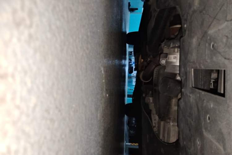 Used Buick GL8 2020 ES Land Cruiser 653T Luxury Model Chassis Front