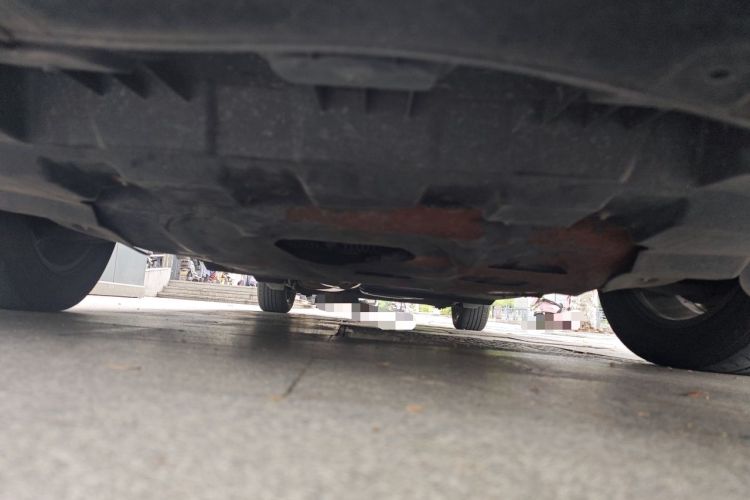 Used Buick GL8 2020 Land Cruiser Executive Class 652T Comfort Model Chassis Front