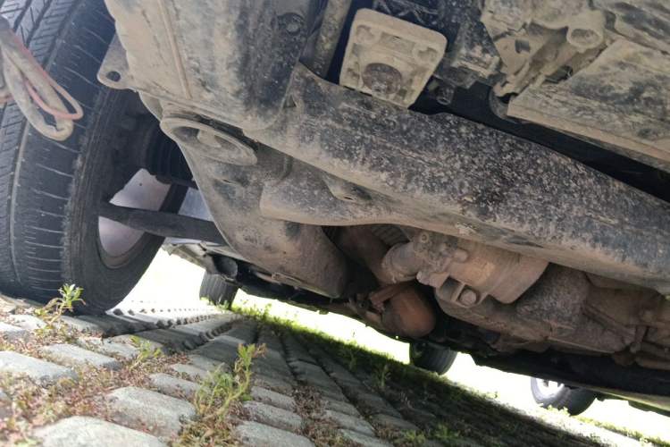 Used Buick GL8 2020 ES Land Cruiser 653T Comfort Edition Chassis Front