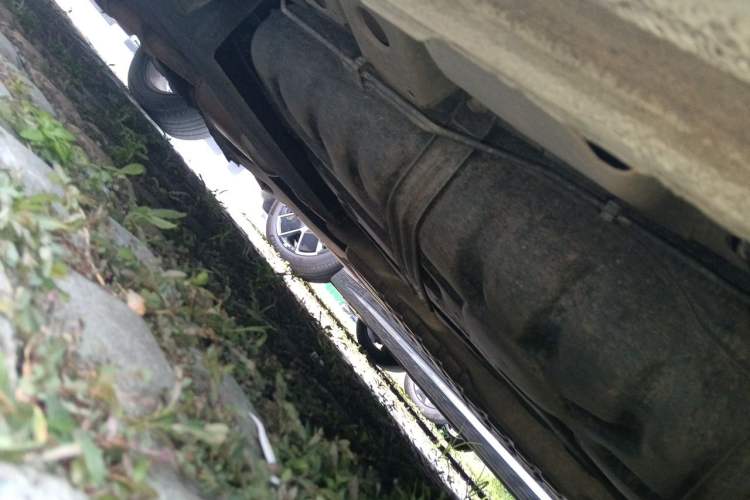 Used Buick GL8 2020 ES Land Cruiser 653T Comfort Edition Chassis Rear Left