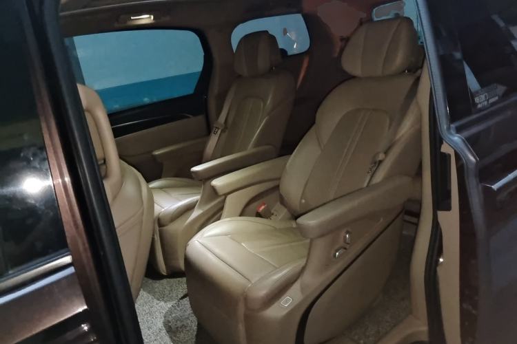 Used Buick GL8 2020 ES Land Cruiser 653T Luxury Model Left Rear Seat