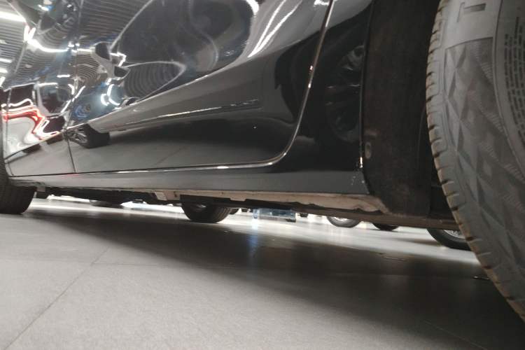 Used Buick GL8 2020 ES Land Cruiser 653T Comfort Edition Left Side Sill