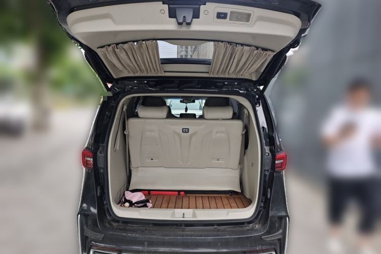Used Buick GL8 2020 Land Cruiser Executive Class 652T Comfort Model Trunk