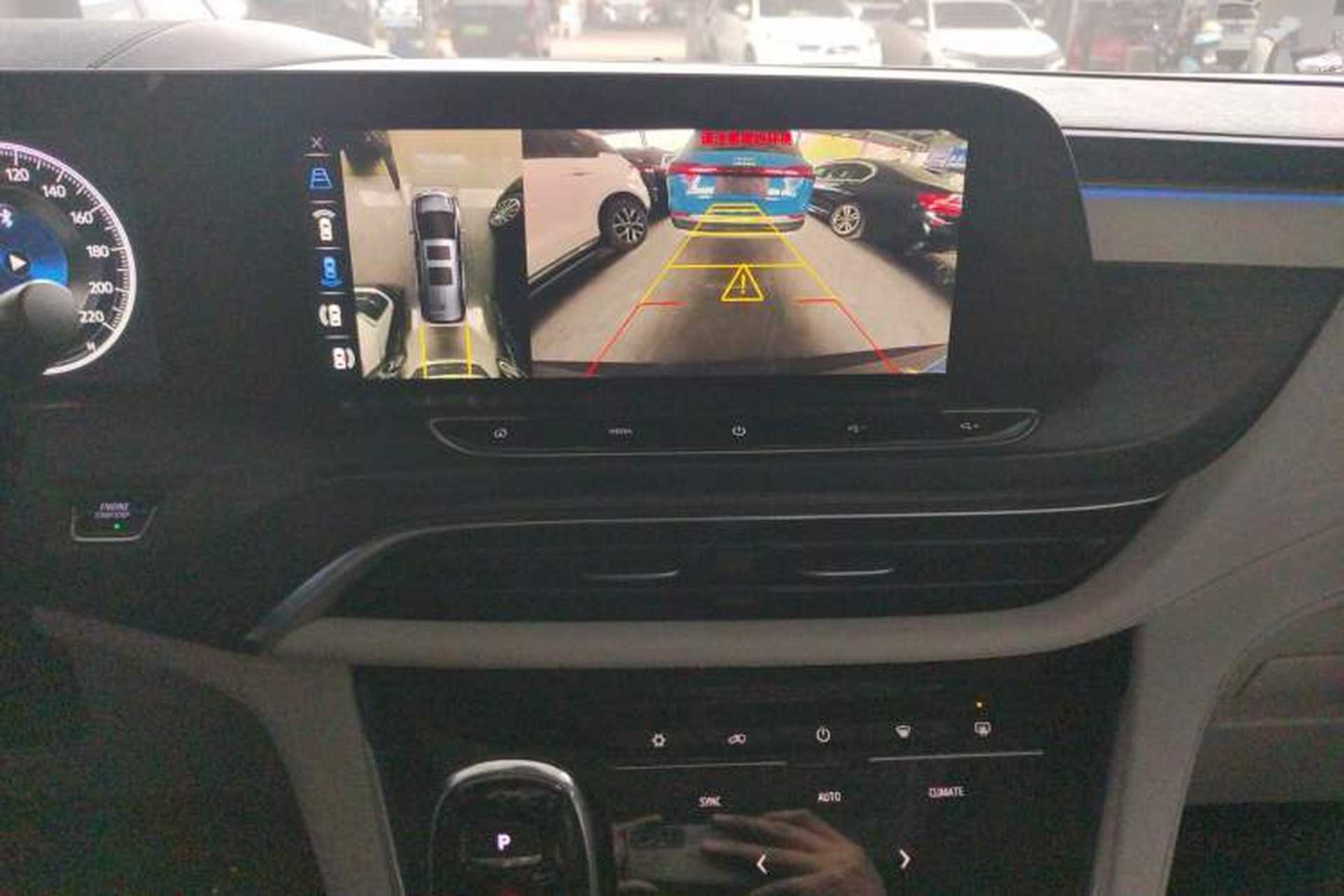 Used Buick GL8 2020 Avenir Avia Four-Seat Luxury Edition Audio And AC Panel