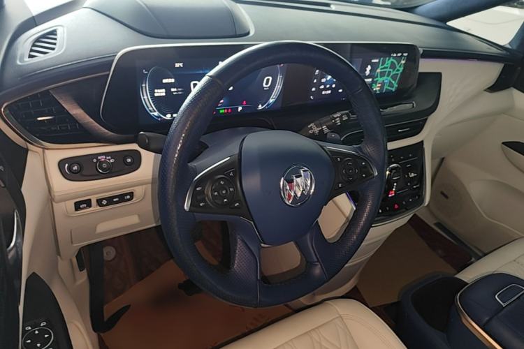Used Buick GL8 2020 Avenir Avia Four-Seat Luxury Edition Center Console