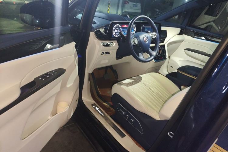 Used Buick GL8 2020 Avenir Avia Four-Seat Luxury Edition Driver Seat