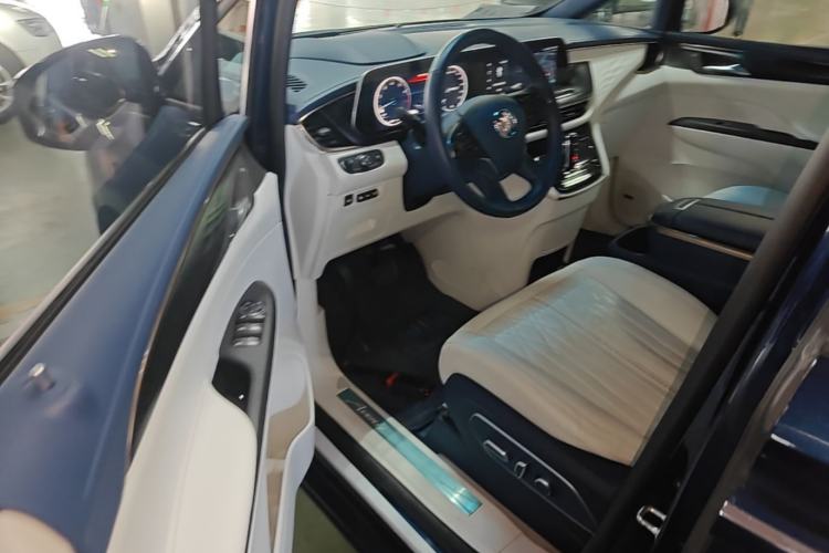 Used Buick GL8 2020 Avenir Avia Four-Seat Luxury Edition Driver Seat