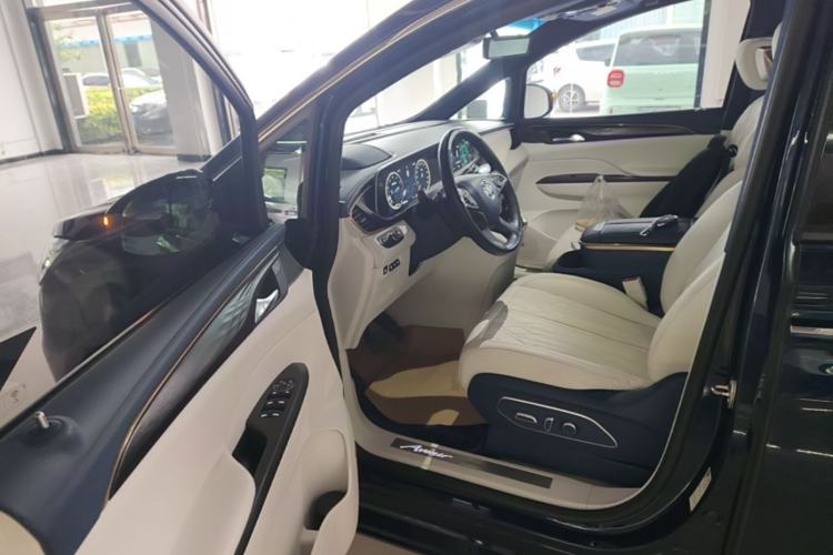Used Buick GL8 2020 Avenir Avia Four-Seat Luxury Edition Driver Seat