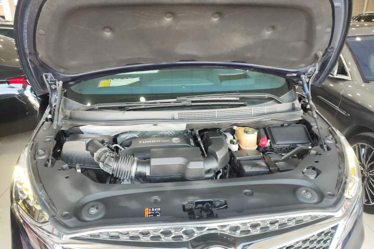 Used Buick GL8 2020 Avenir Avia Four-Seat Luxury Edition Engine Bay
