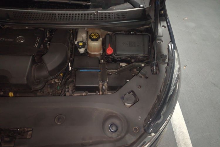 Used Buick GL8 2020 Avenir Avia Four-Seat Luxury Edition Engine Bay Left