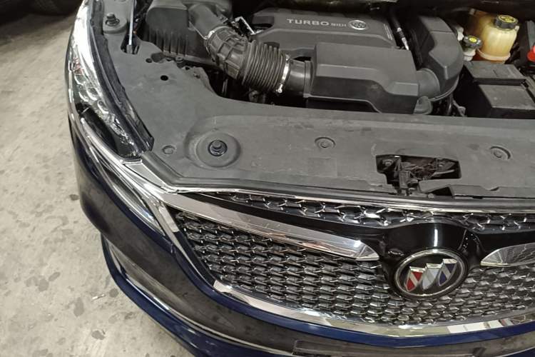 Used Buick GL8 2020 Avenir Avia Four-Seat Luxury Edition Engine Bay Right
